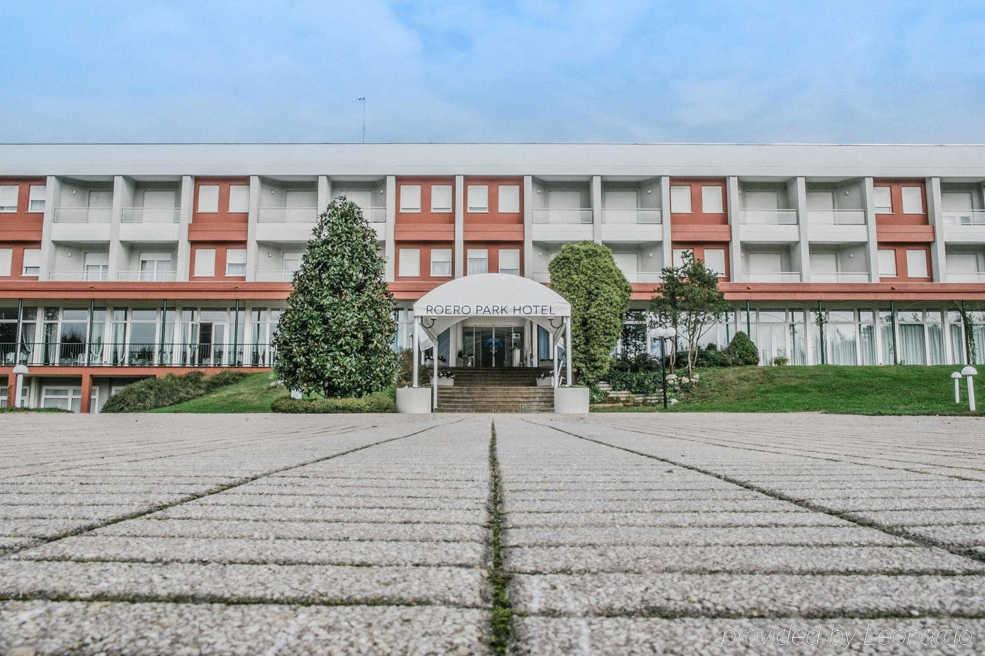 Roero Park Hotel Sommariva Perno Eksteriør bilde